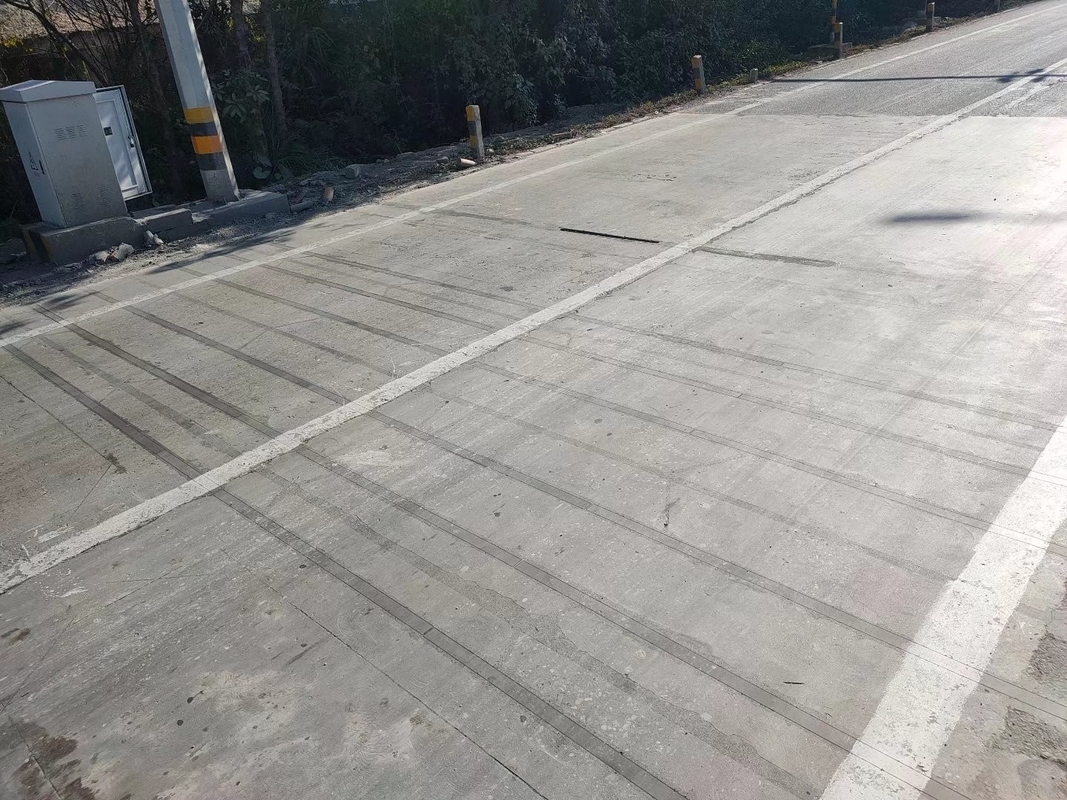 Highway Dynamic Truck Weigh In Motion 97% Accuracy 60T Single Axle Scale